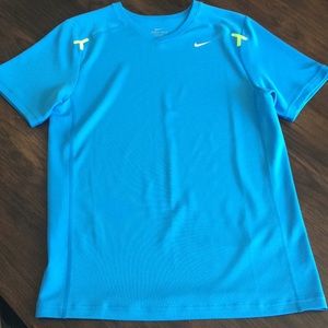 Boys Nike Dry-Fit shirt large